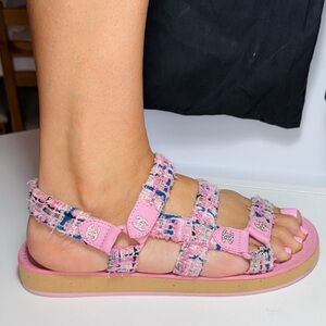 Elegant Pink Tweed Sandals
